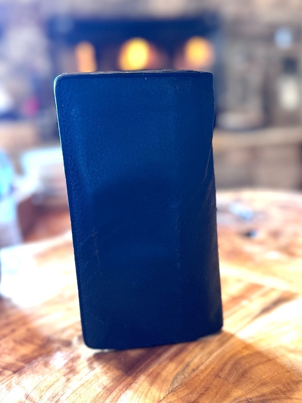 EGA Louis Vuitton Porte feiulle Brazza Taurillon Leather Long Wallet 2017 blue - Picture 2 of 16